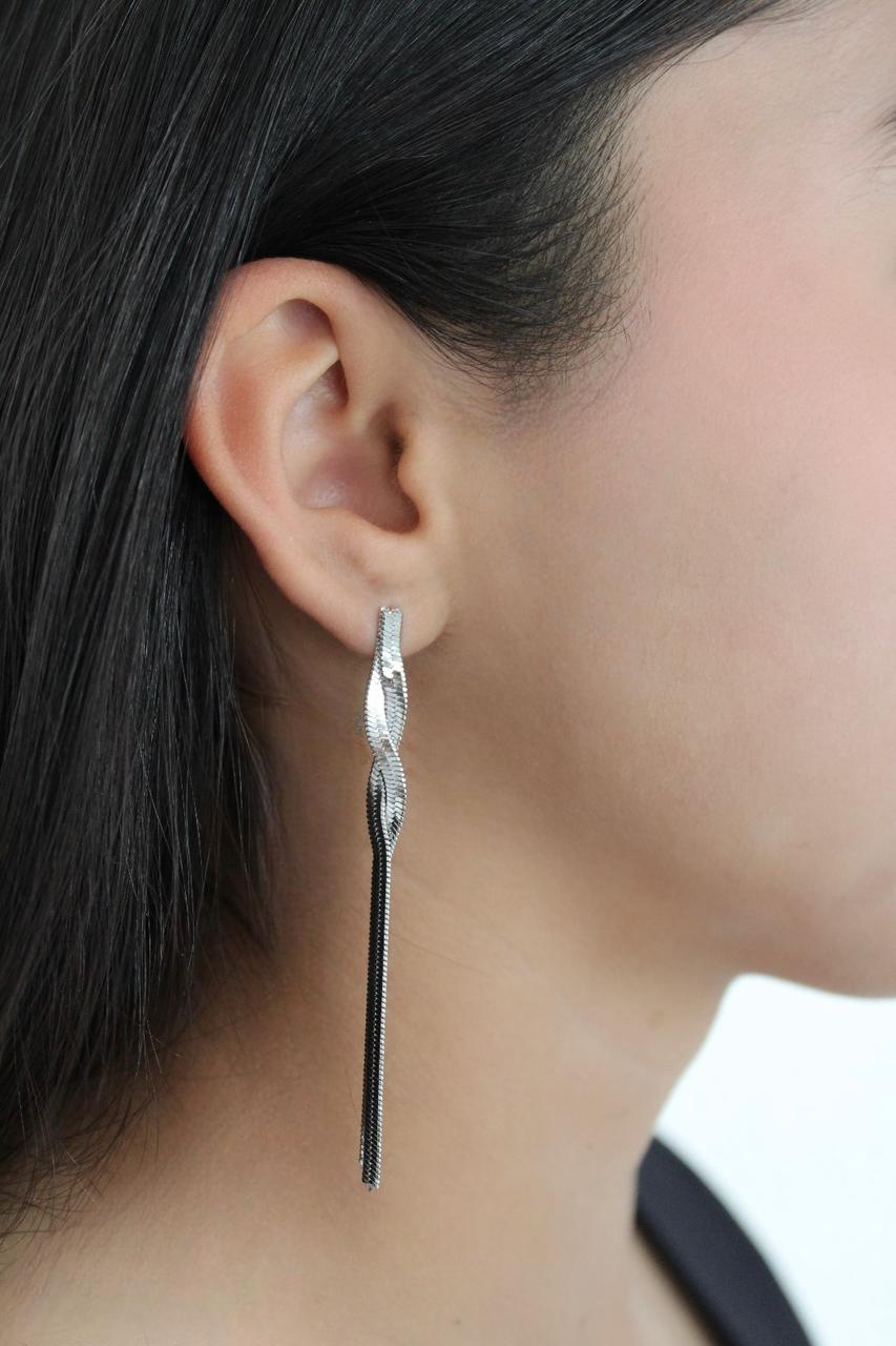 Silver line earrings