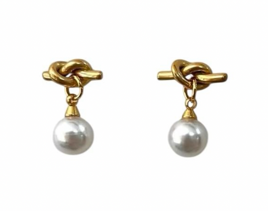 Gota Pearl Earring